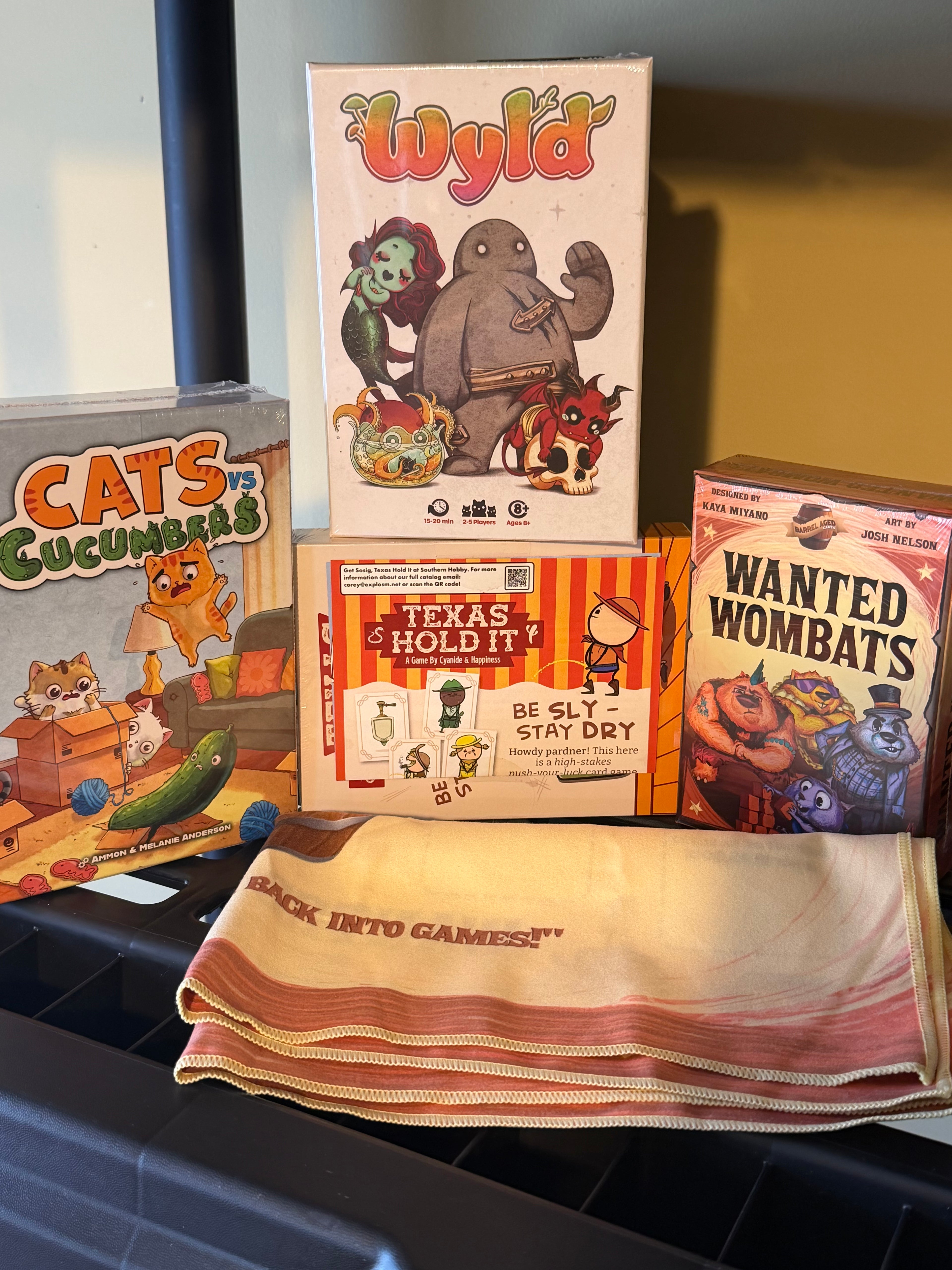 23 - GAME LOT - Wyld, Cats and Cucumbers, Texas Hold it, Wanted Wombats